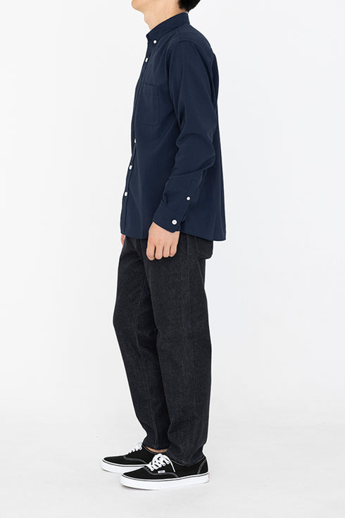 ボタンダウンシャツ